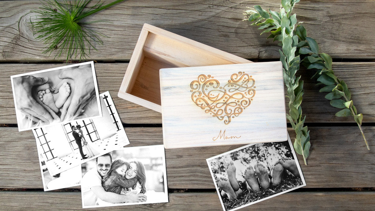 Premium South African keepsake music box with custom engraving and melody